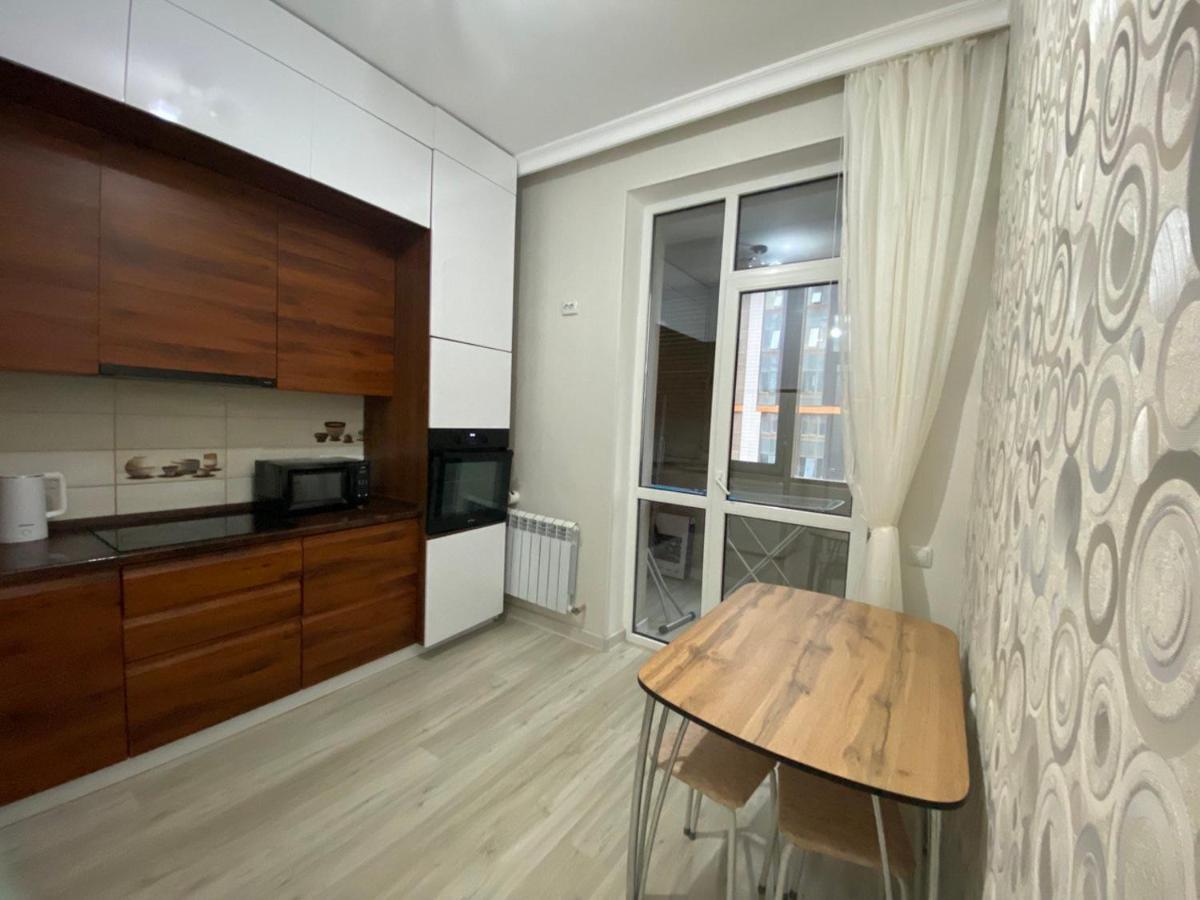 Whitehome In Panorama Park Astana Dış mekan fotoğraf