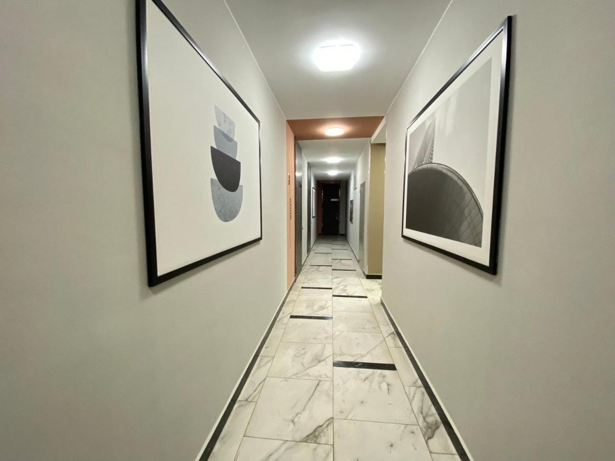 Whitehome In Panorama Park Astana Dış mekan fotoğraf